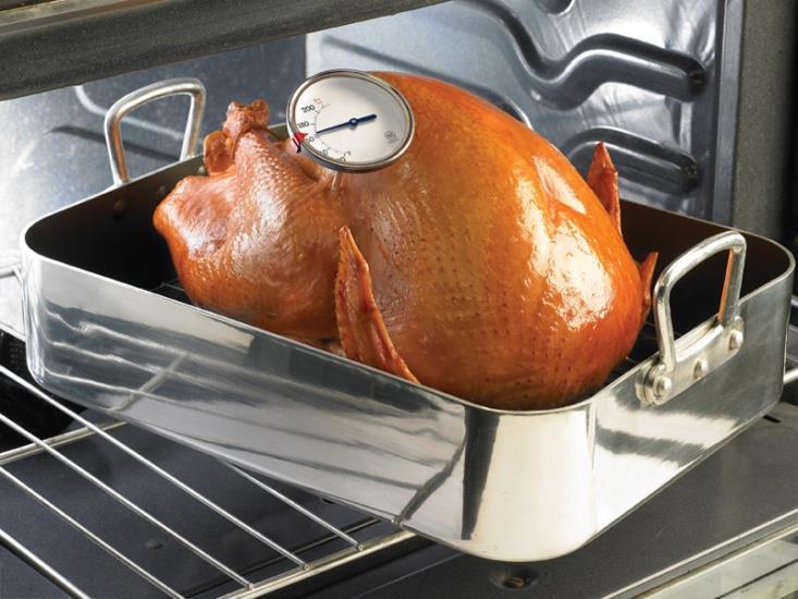 Using a Meat Thermometer To ensure safety, turkey must be cooked to at least 165 F as measured in the inner part of the thigh.