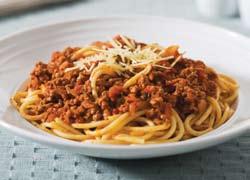 italian page 4 1 31 54 Spaghetti Bolognaise Al dente tubular spaghetti with a rich, chunky ground beef Bolognaise sauce, topped with grated parmesan cheese Special Lasagne Traditional Bolognaise
