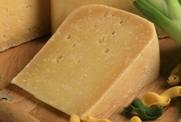 Old Winchester Lyburn Farm Nr Salisbury Rachel (Goat) White Lake Cheese Pylle, Somerset Old Winchester is a cheddar/ gouda cross, matured for at