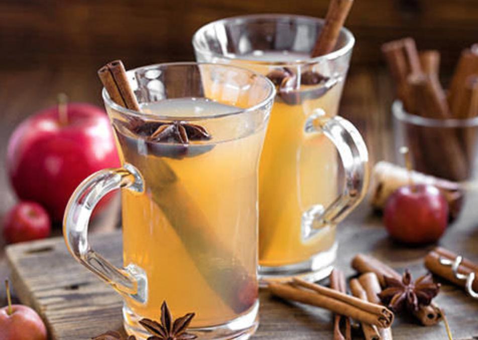 8 Lower-Calorie Holiday Cocktails Who doesn t like a good cocktail during the holidays?