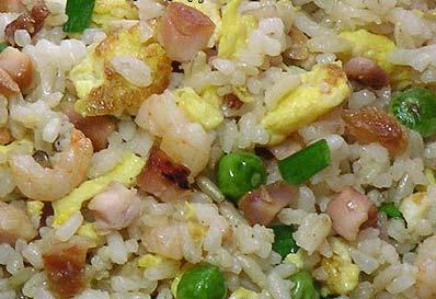 Fried Rice - Serves 10 Oil for frying 6 slices bacon, chopped 6 cloves garlic,