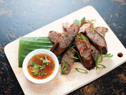GRILLS 烤肉 LAOS PORK SAUSAGES 老撾豬肉腸 Traditional