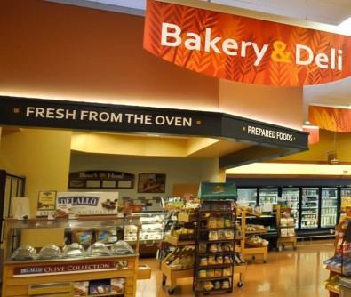 LEVERAGE THE STRONG CONNECTION BETWEEN DELI AND BAKERY TO MAXIMIZE CO-PURCHASING Differences between the specialty cheese and in-store bakery