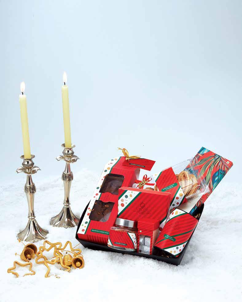 CLASSIC X-MAS HAMPER - LARGE This X-Mas celebrate with Smoor and our goodies.