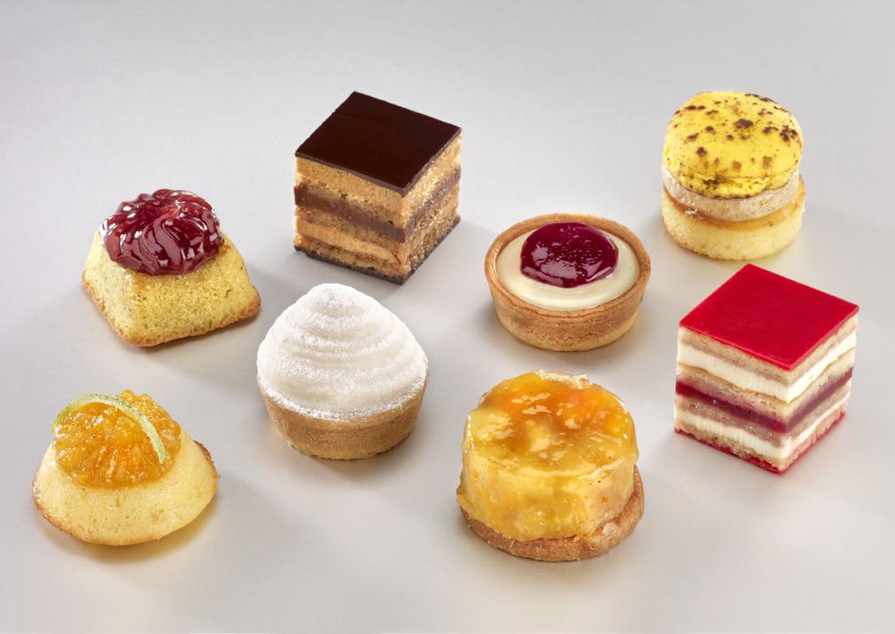 Petits Fours This new range of Petits Fours is an association of surprising flavours: beetroot and white chocolate, mascarpone cheese and morello cherry, praline and lemon, or pistachio and berries.