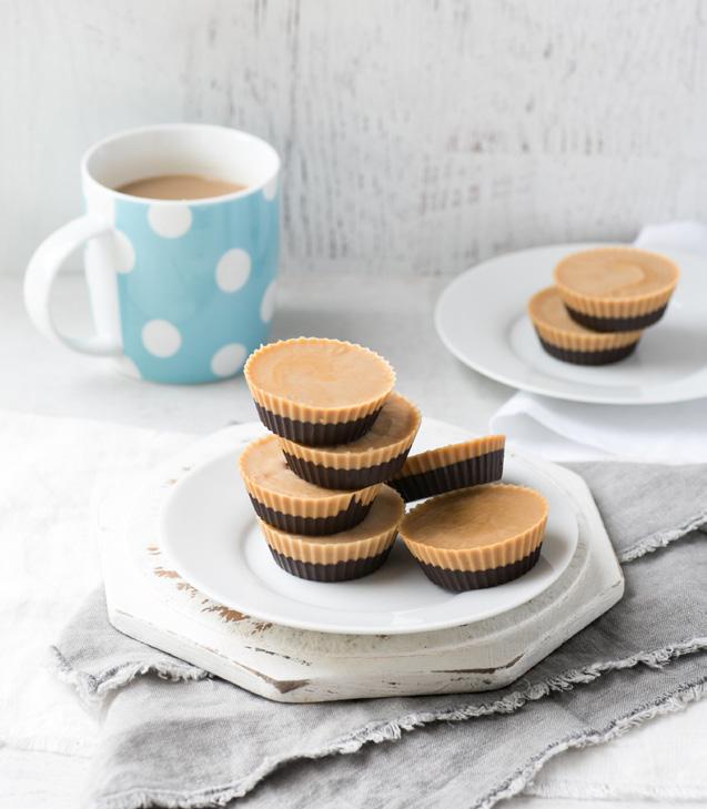 Low-Carb Chocolate Peanut Butter Cups MAKES 12 NUTRITION INFORMATION PER SERVE (1 CUP): CALORIES 128 (536KJ) PROTEIN 3.5G TOTAL FAT 11.6G SATURATED FAT 5.6G FIBRE 2.1G CARBOHYDRATES 1.