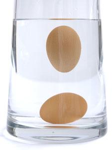 The darker the egg yolk the older the egg. CRACKING TEST: Crack the egg open onto a flat plate.