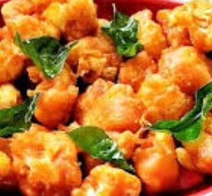 battered vegetables/paneer stir fried in Indo-Chinese