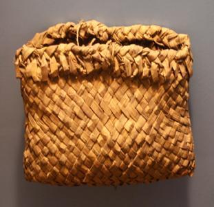 Ojibwa wild rice pouch, cedar bark,