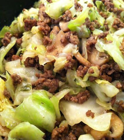 Hamburger Cabbage Skillet Dinner Serves: 4 Serving Size: 1½ cups ½ pound lean ground meat 1 small onion*, chopped (~1/2 cup) 4 medium carrots*, shredded (~2 cups) 2 medium potatoes, cooked and cubed