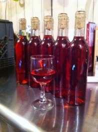 Bottling Beer or wine bottles? Bottle when mead is clear and at least two months after fermentation has ended.