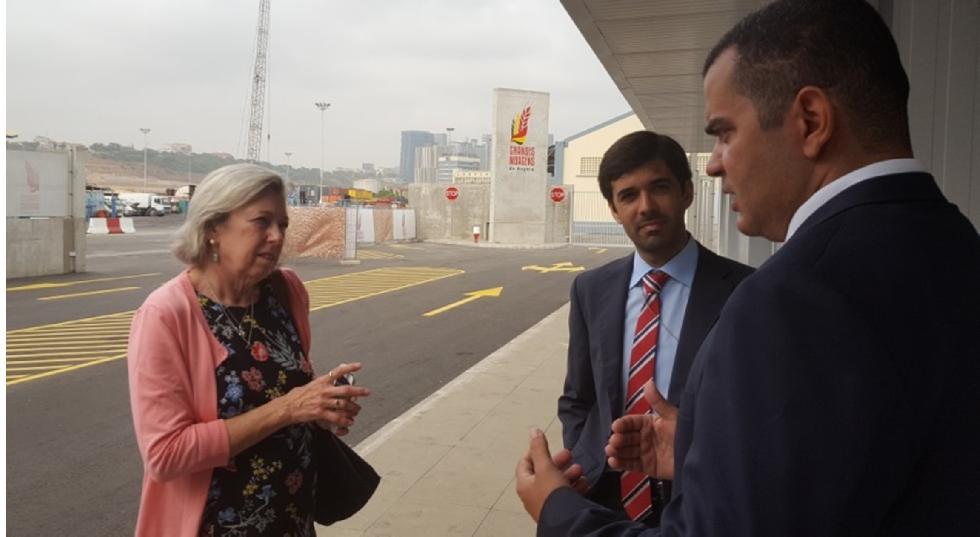 p. 7 FAS Counselor Suzanne Heinen and Ag Specialist Ricardo Dias speaking with Eduardo Barbosa of Webcor We then met with the Luanda Area Commercial Manager of Angoalissar, Bravo Fadel.