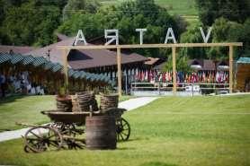 7 September 2018 08:30 Departure from official hotels to Ethnos Cultural Complex Vatra The authentic Bucovat village, Ethnos Cultural Complex Vatra is intended for guests who can define the royal