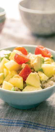 avocado and mango salsa Serves: 4 apple chips Serves: 8 ingredients 4 large apples 2 tablespoons sugar 2 teaspoons cinnamon directions Preheat oven to 225 F. Wash apples and dry completely.