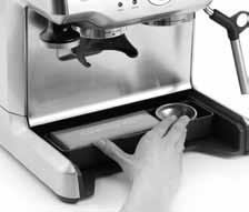ASSEMBLING YOUR BREVILLE PROFESSIONAL 800 COLLECTION Fresca Espresso Machina STEP 1 STEP 2 STEP 3 Insert the storage tray into the base of the machine and slide towards the back wall.