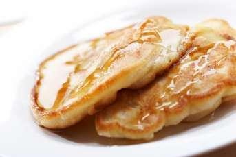 Almond Flour Pancakes Servings: 4 Net Carbs: 2.