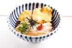 For a light summer lunch, Udon Noodles with Chicken Tempura ( 700) is a perfect choice.