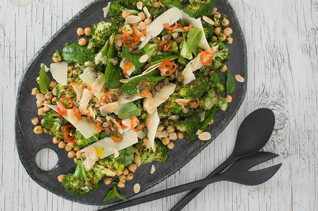 Chargrilled Broccoli With Almonds, Chilli & Chickpeas Recipe by Claire Saundry APD and Sports Dietitian 25 minutes preparation and assembly time Serves 4 SPORTS A protein rich vegetarian meal to help