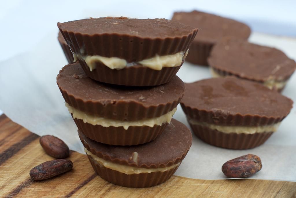 16 Protein Peanut Butter Cups 8 tbsp coconut oil 8 tbsp nutbutter 2 servings of PW1 Chocolate. Mix all the ingredients together in a blender.