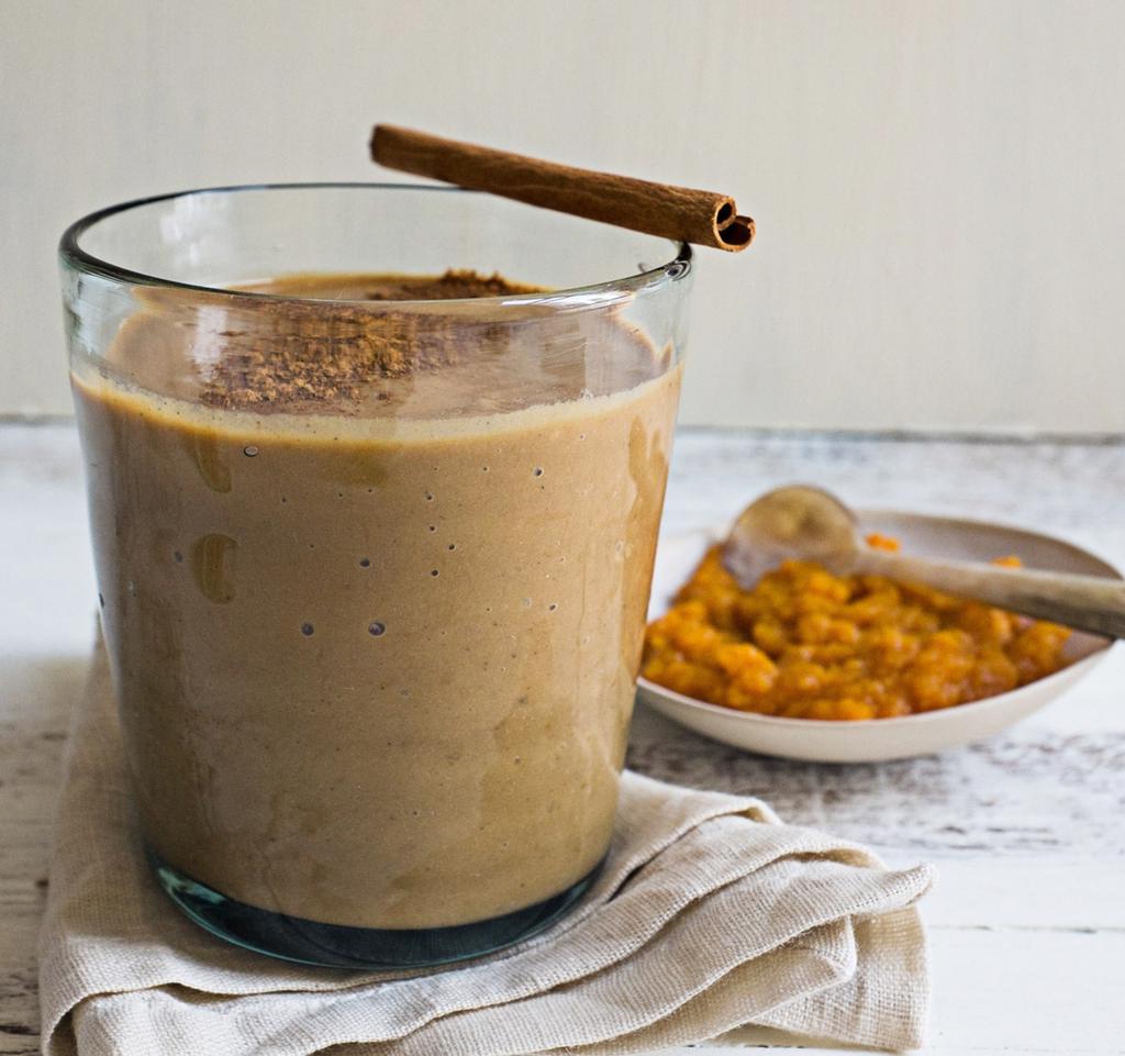 Pumpkin Spice Protein Smoothie 1 ¼ cups (300ml) of almond milk. Add ingredients to a blender and mix.