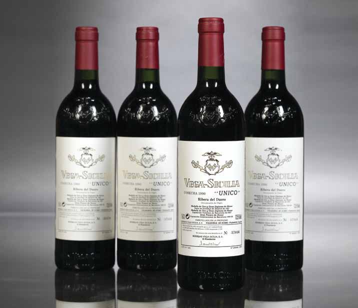 Vega Sicilia Único 1983 Ribera del Duero two very top shoulder, one top shoulder, three just below top shoulder, four lightly bin-soiled labels, one lightly wine-stained label, one corroded capsule,