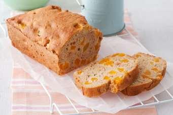 Apple & Apricot Loaf Serves 10 ¼ x 825g apricot halves in fruit juice 2 x 120g tubs apple puree 1/3 cup brown sugar 2 eggs, lightly beaten ¼ cup buttermilk (or reduced fat milk) 2 tablespoons olive