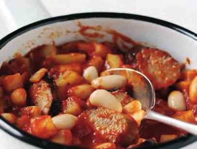 tuesday Sausageand beanstew Suitable for freezing 2 reduced-fat sausages 2 tsp olive oil 1 large onion, finely chopped 2 garlic cloves, peeled and chopped 400g passata (sieved tomatoes) or 1 x 400g