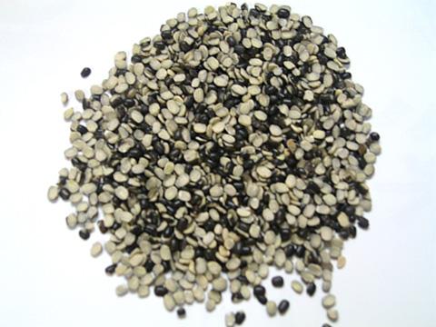 On March 15, 2012 a container of Moong Dal, Urad Dal (split black lentils) and Red Chawli