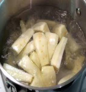 When using parsnips, peel them, chop them up, then boil them until they are soft enough to ferment on their pulp. Carrots can simply be peeled, grated, then added to the fermenting bucket.