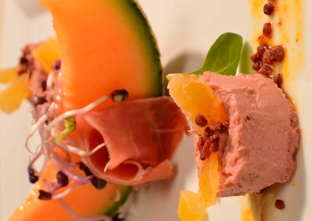 Pâté with Serrano ham & melon 511 520 I FINE Melon with Serrano ham is a classic starter on any menu. A nod to this classic certainly had to be featured in our range of pâtés.