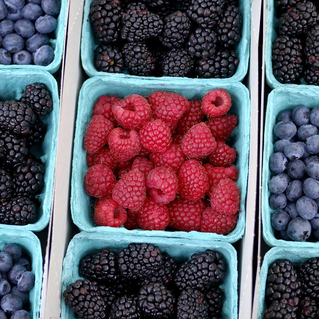 20 FLAVOR INSIGHT 14 REPORT BERRY BY THE NUMBERS According to the Product News, botanically speaking, berries in themselves are versatile, and that only a few of the fruits we commonly call berries
