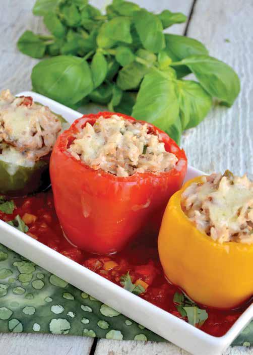 Sun-Dried Tomato-Basil Stuffed Peppers with Marinara Sauce 1 tablespoon olive oil ½ onion, finely chopped 1 clove garlic, minced 1 (14 ounce) can diced tomatoes 1 (14 ounce) can tomato purée salt and
