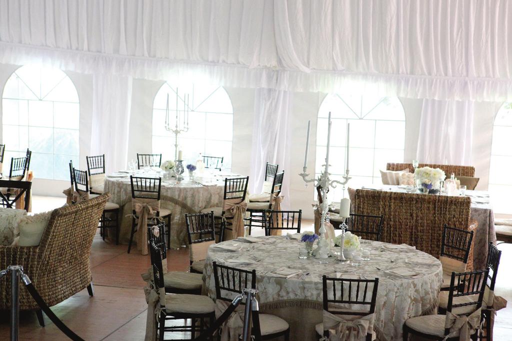 A Classic Party Rental opened its doors in 1989 with the philosophy to provide Indianapolis and surrounding areas with a one stop shop for party and special occasion goods.
