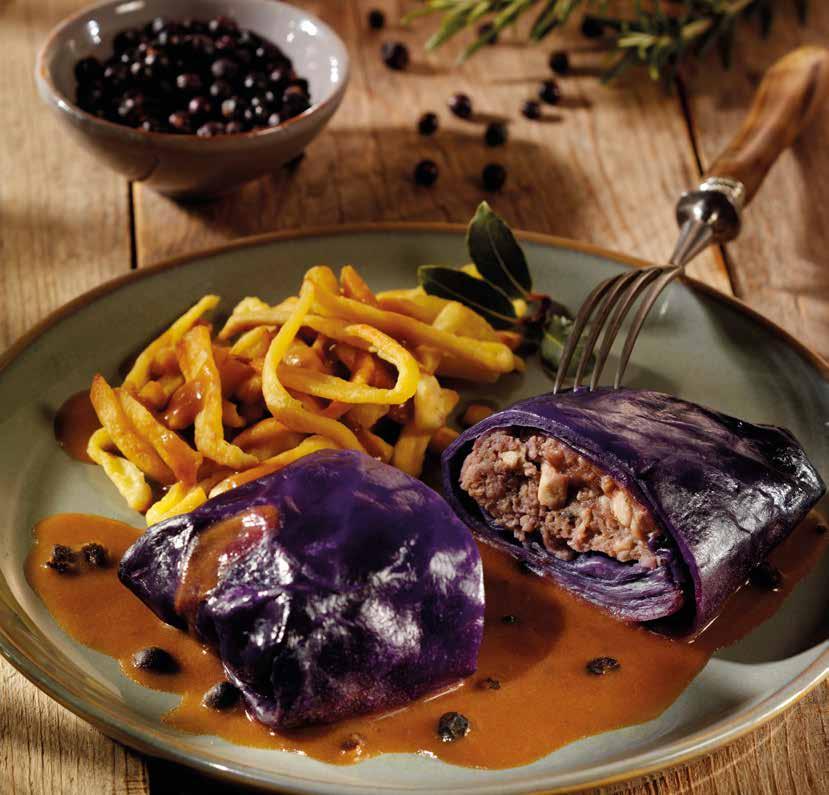 CABBAGE ROULADES GOURMET RED CABBAGE ROULADE "Hubertus" Tender red cabbage leaves