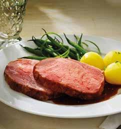 10 x 420-580 g cooked Beef meat stripes 10x10x40-50 mm, BEEF GOULASH 20x20x20 mm, Lean, juicy-tender, slightly seasoned beef meat cubes cut from the