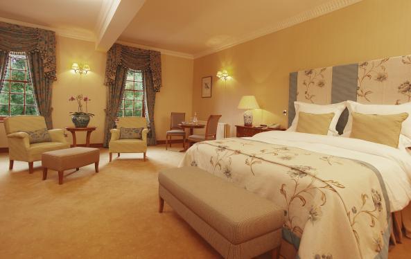 Our Bedrooms We proudly offer 36 spacious bedrooms including 15 Executive rooms and six suites.