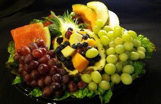 15-20 Grapes (Red/Green), Honey Dew Melon, Cantaloupe, Watermelon, Strawberries, Pineapples.