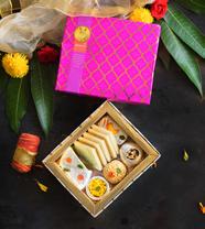 Our Celebration packs encapsulate the Royalty of Mysore Dasara.