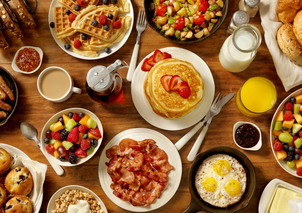 BREAKFAST 2018 CATEGORY INSIGHT REPORT The breakfast landscape is changing as consumers respond to the busy pace of modern life and evolving attitudes toward healthy eating.