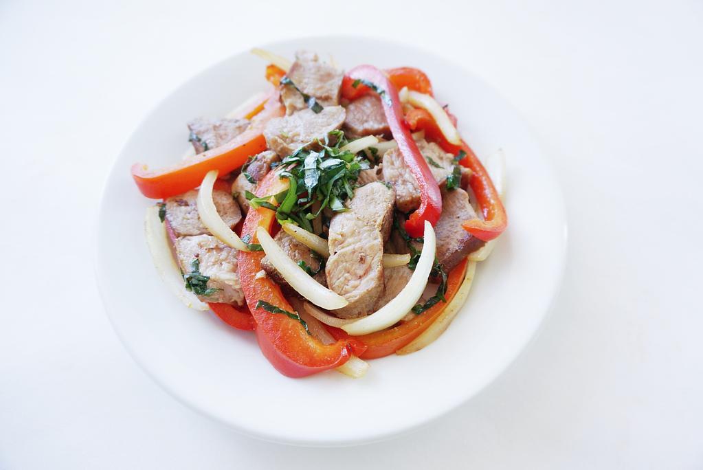 Pork Stir Fry (makes enough for Day 4 and Day 5) Ingredients 2 teaspoon coconut oil Two 6 oz pork shoulder steak 1/2 of an onion sliced 1 red bell pepper sliced 8 basil leaves julienned Instructions