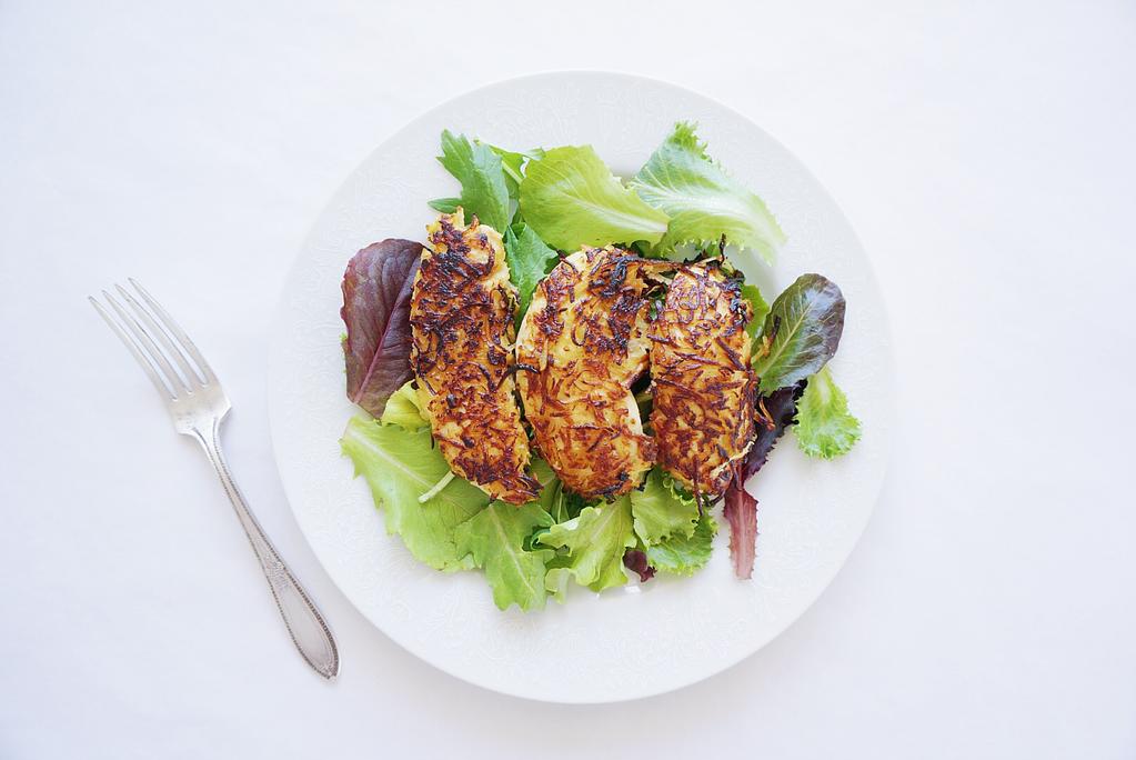 Blackened Coconut Chicken (makes enough for Day 1 and Day 2) Ingredients 6 pieces chicken breast tenders 2 egg 3 cups shredded unsweetened coconut 2 tablespoon coconut oil 2 cup mixed baby greens