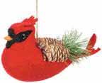 20 h. x 20 w. Min. 2 $30.00 RT9338 Cardinals in a snow pine wreath. 18 h.