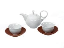 TEA CUP SET 4-piece set: 2 tea cups and 2 saucers in white 000001-C2910-1 TEA SET 6-piece set: 2 cups, 1