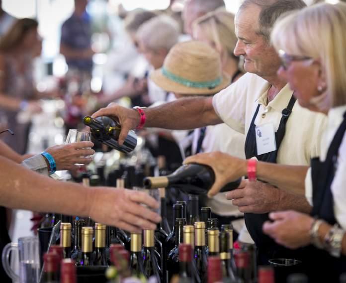 WINE AUCTION SCHEDULE JULY 18-21, 2018 WEDNESDAY, JULY 18 Magnum Pig Roast Invitation-only party for donating Vintners 5:30 9:30pm, Private Venue Attendance: 125 THURSDAY, JULY 19 Auction