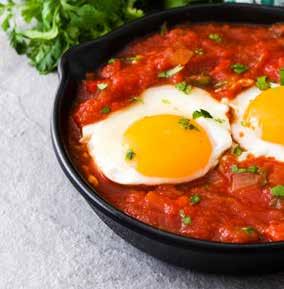 mexican breakfast eggs PREPARATION TIME: 5 MINUTES COOKING TIME: 25 MINUTES 400g tinned tomatoes 300g red capsicums 20g brown onions 20 eggs 0 wholemeal tortillas 200g shredded mozzarella cheese red