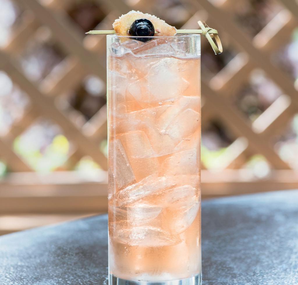 KETEL ONE STRAWBERRY FIELDS Indulge in this succulent strawberry delight made with Ketel One vodka, Cocchi Americano, fresh strawberries and grapefruit juice and served
