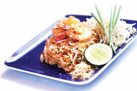 5 PAD THAI G Traditional Thai stir-fried
