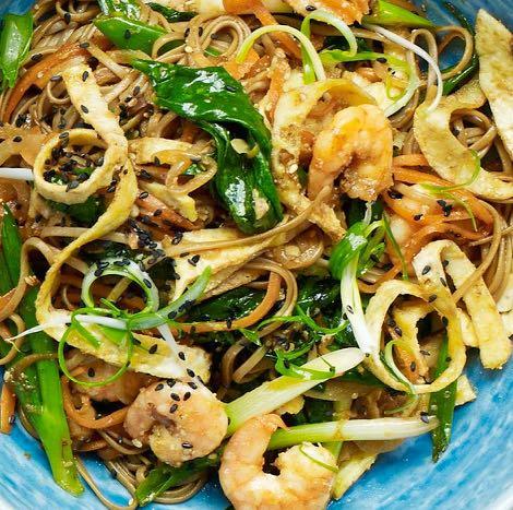 Chinese shrimp Noodles serves: 4 - Prep: 25 mins. Prawns 1.