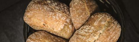 that is marked by the cereals and sourdough, which give it a crystalline and robust appearance.