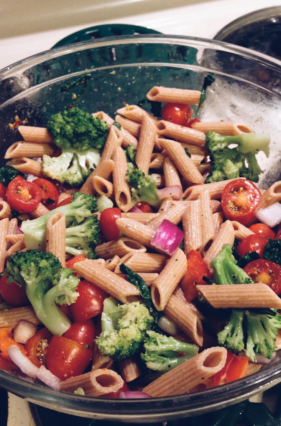 pasta salad Prep Time: 10 min Total Time: 20 min 1/2 box of pasta 1/2 diced red onion 1/4 cup vinaigrette 1 pint cherry tomatoes 2 cups spinach salt and pepper 1 head of raw broccoli 1 can chickpeas
